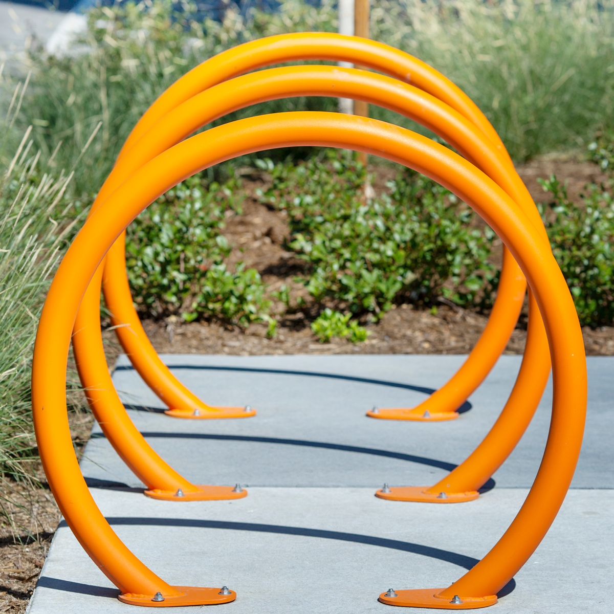 Anova Tandem Circle Fusion Advantage Finish Bike Rack, Surface Mount ...